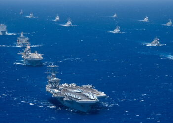 Khoảng cách tiếp xúc "Vành đai Thái Bình Dương 2014"