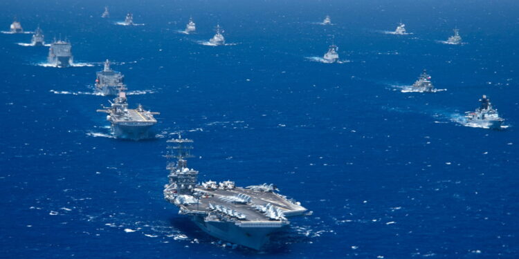 Khoảng cách tiếp xúc "Vành đai Thái Bình Dương 2014"