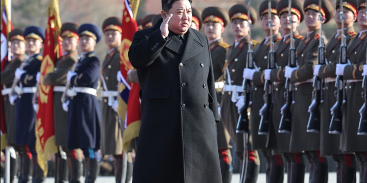 Chính sách “Tiên quân” - Chìa khóa “giữ lửa” quyền lực của Kim Jong Un